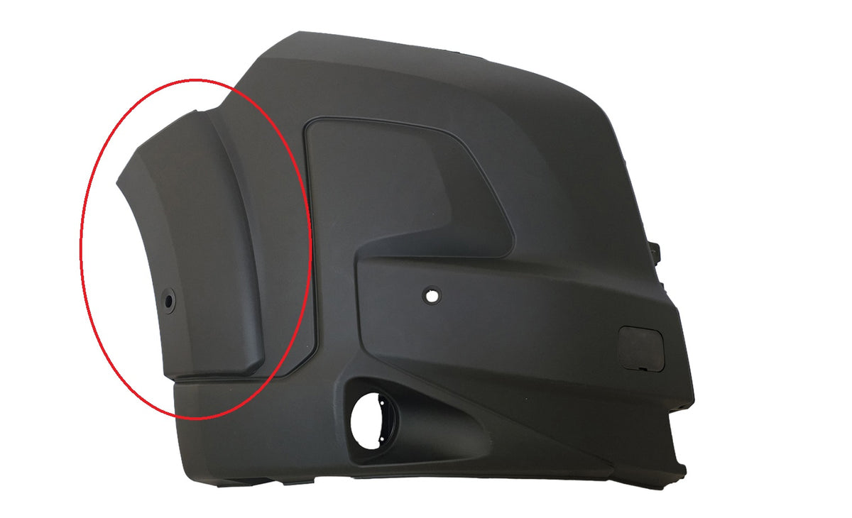 Esquina del parachoques delantero con orificios para faro con 2 orificios para sensores (versión MAXI) — FIAT DUCATO /