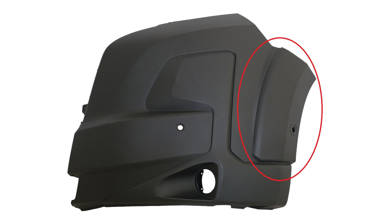 Esquina del parachoques delantero con orificios para faro con 2 orificios para sensores (versión MAXI) — FIAT DUCATO /