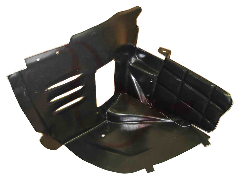 Protector del paso de rueda para MERCEDES C W202 (1993–1996) — Derecho
