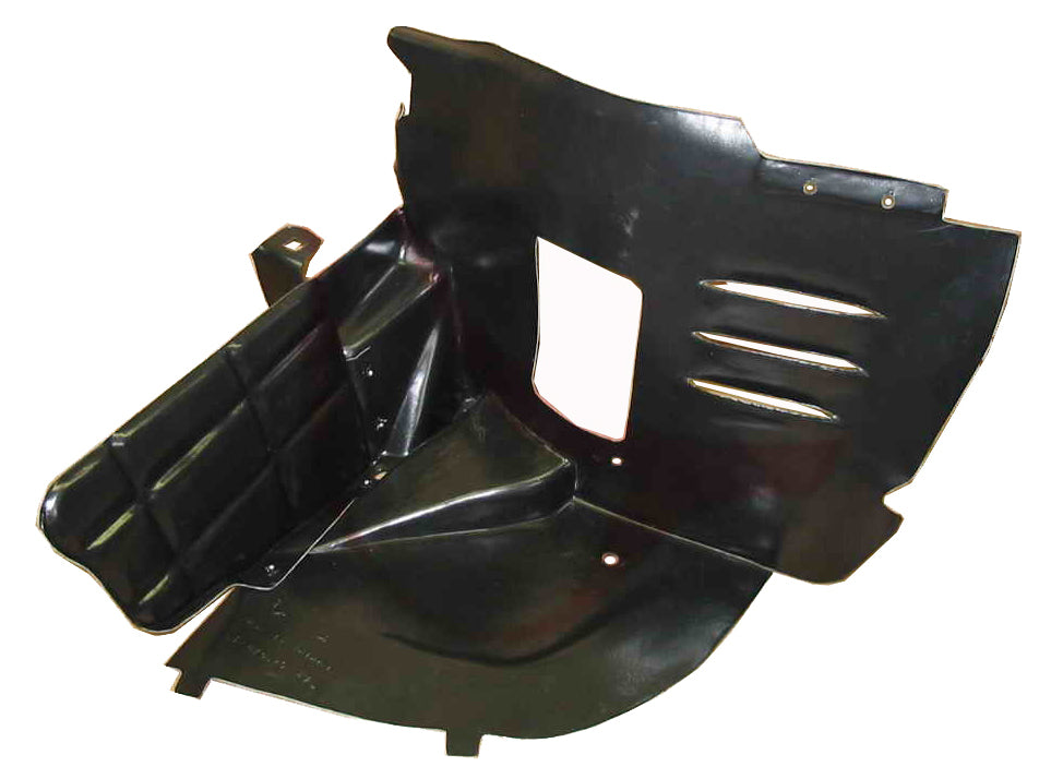 Protector del paso de rueda delantero (sección delantera) (abierto) — MERCEDES C W202 (1993–1996) - izquierdo