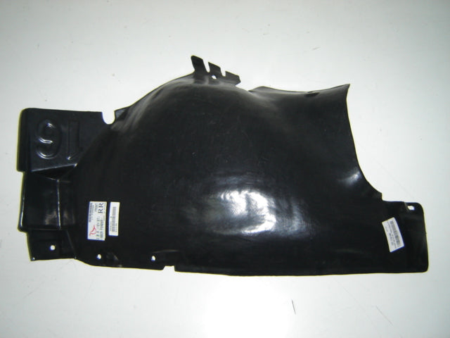 Protector del paso de rueda delantero (sección trasera) — PEUGEOT 206 GTI (desde 1998) - derecho