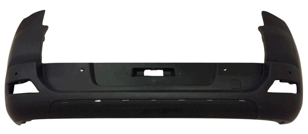 Parachoques trasero con orificio para sensores con orificio para spoiler — PEUGEOT 3008 (desde 2009)