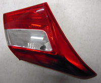 Piloto trasero exterior para hatchback — HYUNDAI I30 HATCHBACK (desde 2013) - izquierdo