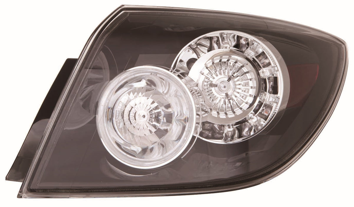 Piloto trasero — MAZDA 3 H / B (desde 2004) — derecho