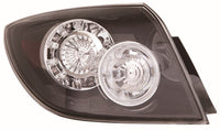 Piloto trasero — MAZDA 3 H / B (desde 2004) — izquierdo