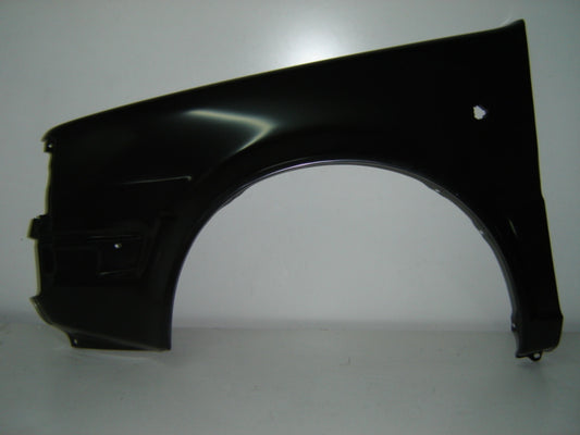 Aleta delantera para NISSAN MICRA (1985–1988) - Izquierdo