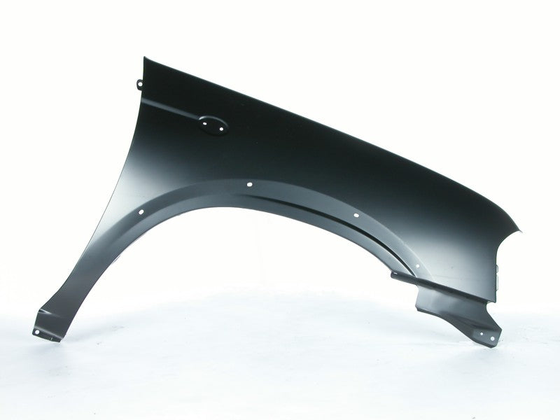 Aleta delantera para NISSAN D22 (desde 2002) — Derecho