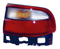 Piloto trasero — TOYOTA CARINA E (desde 1992) — derecho