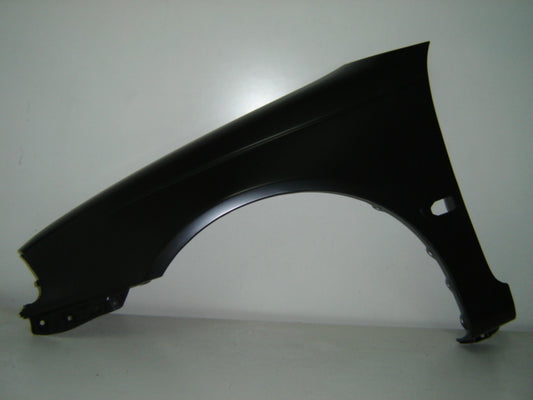 Aleta delantera para TOYOTA AVENSIS (desde 1997) - Izquierdo