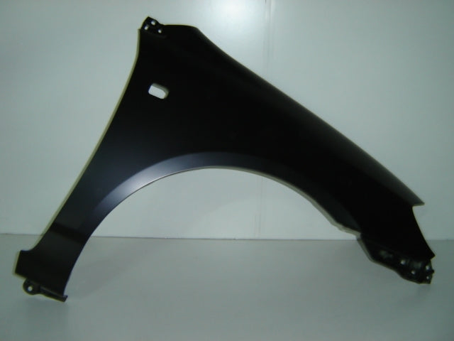 Aleta delantera para TOYOTA COROLLA (desde 2002) - Derecho
