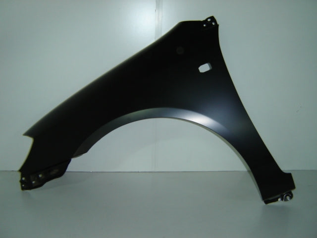 Aleta delantera para TOYOTA COROLLA (desde 2002) - Izquierdo