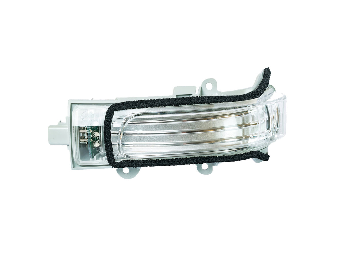 Intermitente lateral del retrovisor — TOYOTA AURIS (desde 2010) - derecho