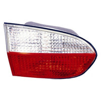 Piloto trasero de la sección interior — HYUNDAI H1/STAREX (desde 2002) - derecho
