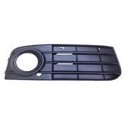 Rejilla del parachoques delantero (con orificios, cerrado) — AUDI A4 (desde 2007) - derecho